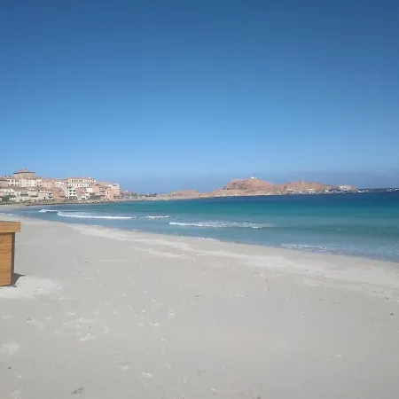 A Dans La Plaine Du Reginu 1, Pour 3 Personnes شقة *